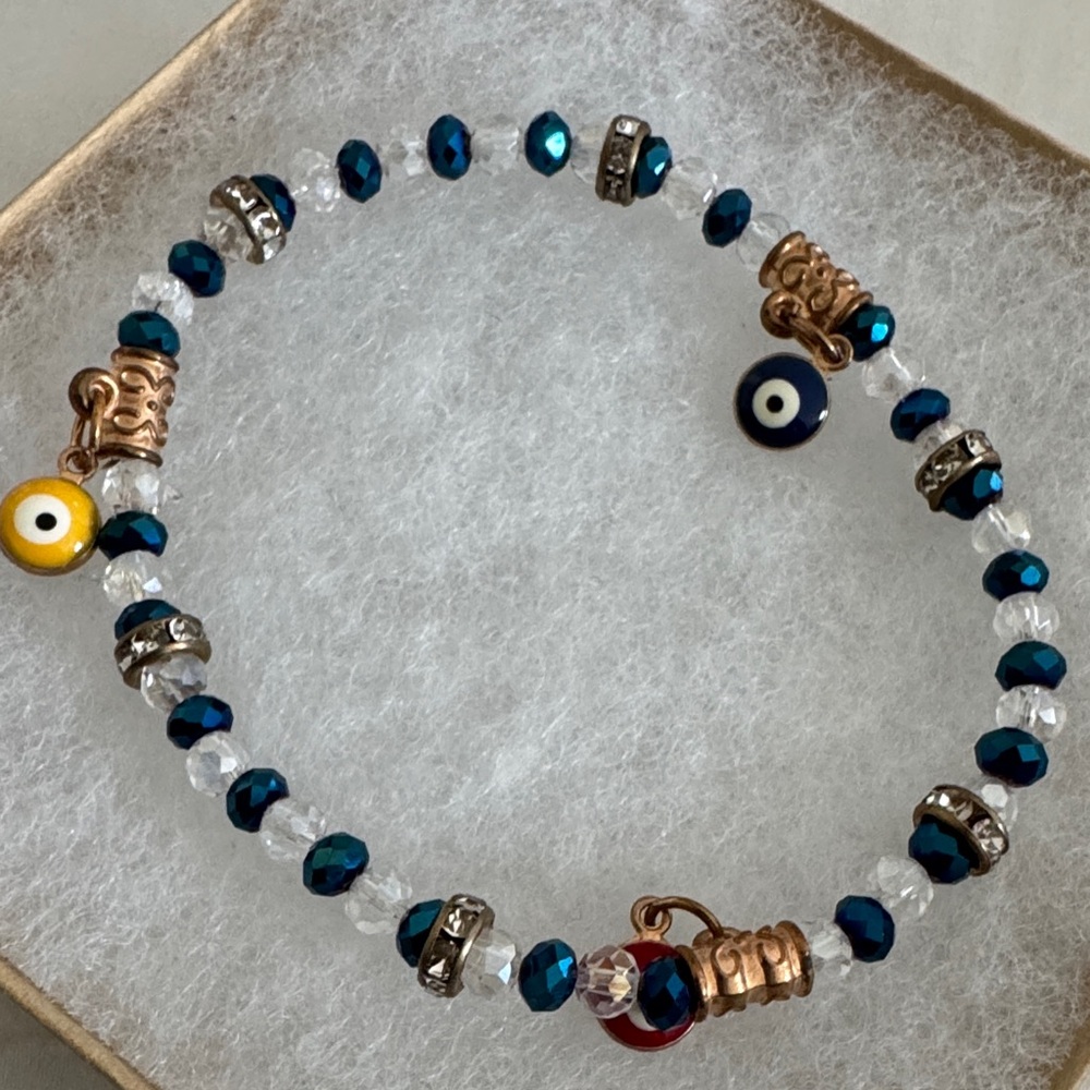 Blue Evil Eye Beaded Bracelet - Picture 4 of 4